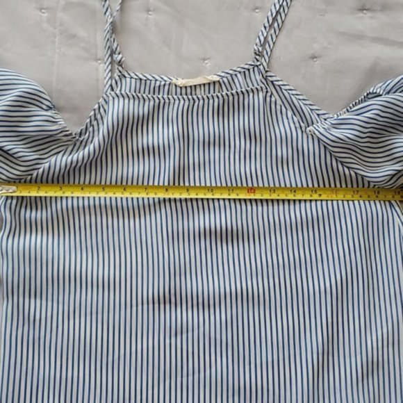 Elodie Flowy Off the Shoulder Boho Pinstripe strappy top- S - NWOT - Picture 12 of 16